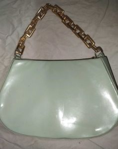 Chic Shoulder Bag with Gold Chain