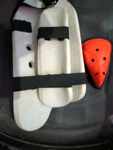 Thigh Pad With L Guard