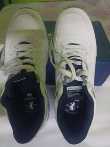 Red Tape Sneakers