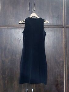 Sleek Black Sleeveless Dress