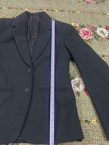 Classic Women's Blazer