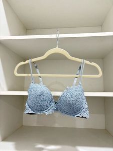 Vera Wang Lace Push Up Bra
