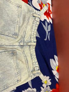 Light Wash Wide Leg Jeans