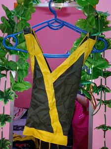 Back Less Top And Trouser Cord Set