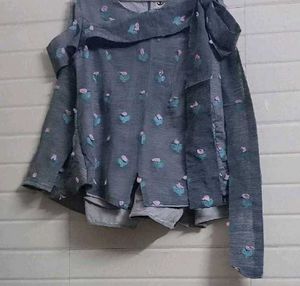 Chic Grey Floral Long Sleeve Top
