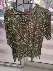 Printed Green Short Kurti