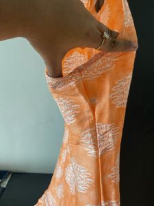 Peach Printed Sleeveless Kurta