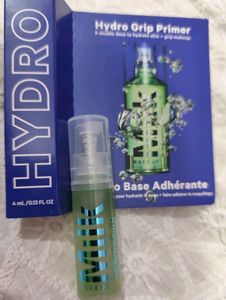 Milk Hydro Grip Primer