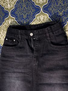 Dark Wash Denim Skirt