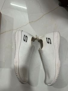 White Size 38 Slip-On Sneakers