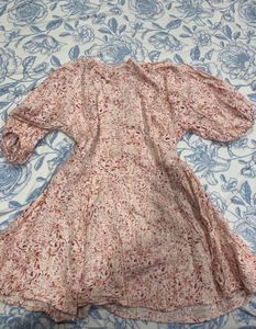 H&amp;M Floral Print Puff Sleeve Dress