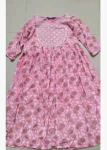 Peach Kurta Set With Embroidered Yolk