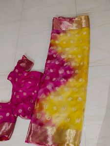 saree shalu festival wear