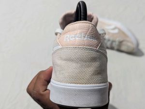 Reebok Pink Casual Sneakers