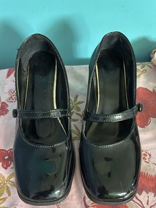 Black Patent Mary Jane Heels