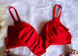 Red Ruffled Bikini Top with brief 👍