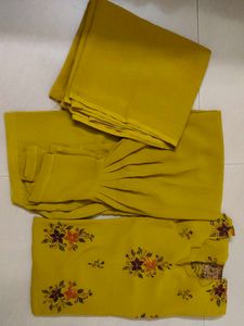 Embroidered Yellow Kurta