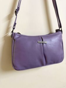 Stylish Lavender Shoulder Bag