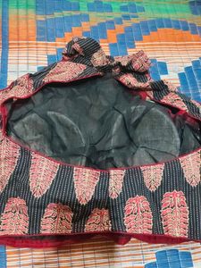 halternake blouse