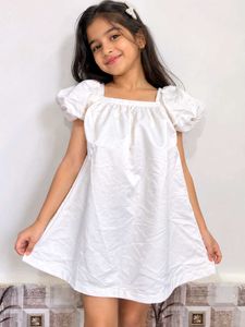 Chic White Puff Sleeve Top Size S/ Girl - 8-9 yrs
