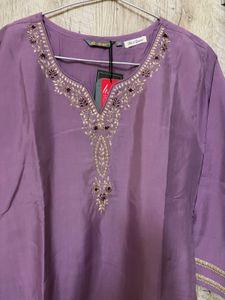 Elegant Purple Kurta with Embellishments