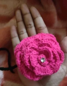 Rose Choker necklace