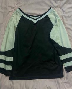 SAVANA Ribbon Pullover Sweatshirt