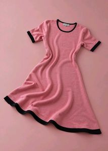 PINK A-LINE DRESS WITH BLACK CONTRAST TRIM