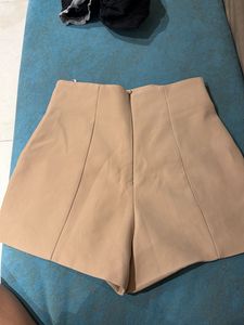 Stylish Beige High-Waisted Shorts