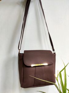NEW MINIMALIST FLAP BAG