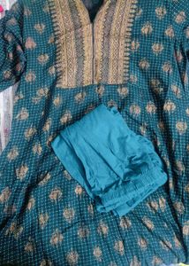 Teal &amp; Gold Printed Kurta with leggings
