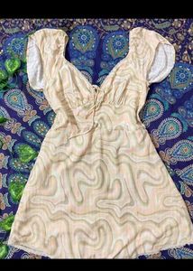 Lightweight Swirl Print Mini Dress