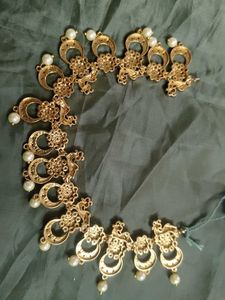 Beautiful Gold-Plated Kundan Jewellery Set