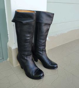 Statement Boots 👢