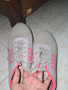 Stylish Grey &amp; Pink Sneakers/ shoes