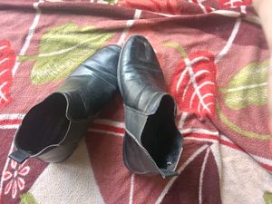 Classic Black Chelsea Boots