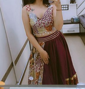 Stylish Patchwork Crop Top and Skirt Set