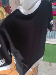 Stylish Black &amp; White Print Top