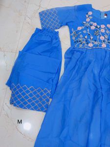 Elegant Blue Embroidered Kurta Set 3pc M