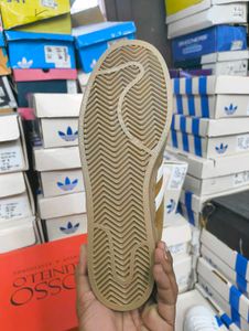 Adidas Superstar - Classic Style