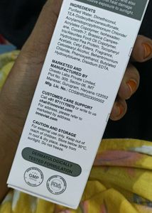 Bare anatomy heat protecting spray