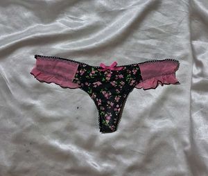 Nevel Panty