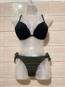 H&M Black Lace Bra