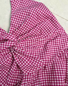 Completely New Rosy Gingham Halter Top