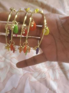 kashmiri Shell Bangles Set of 8