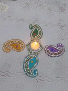 Handcrafted Acrylic Decorative Kundan Rangoli