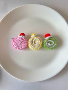 Crochet Swiss roll keychain (Set of 3)