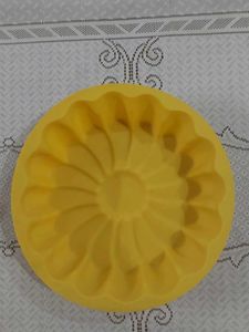 Wonderchef Pavoni Silicon Daisy Cake Mold