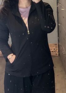 Comfortable Black Zip-Up Jacket