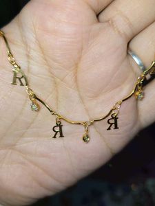 vintage "R" letter necklace gold